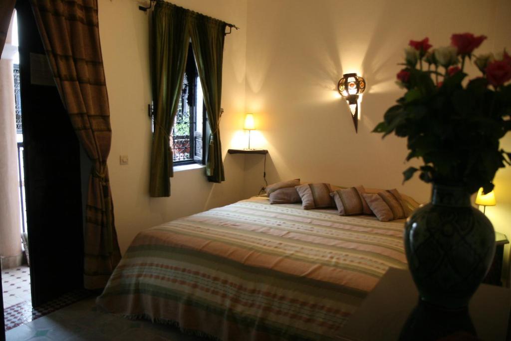Riad Dar Zampa Marakeş Oda fotoğraf